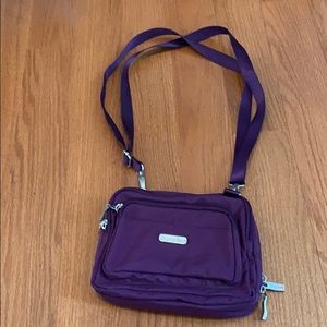 A cute Baggallini bag